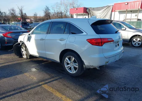 2015 Acura Rdx z USA, uszkodzony, nr VIN 5J8TB3H33FL005564